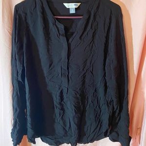 Black blouse